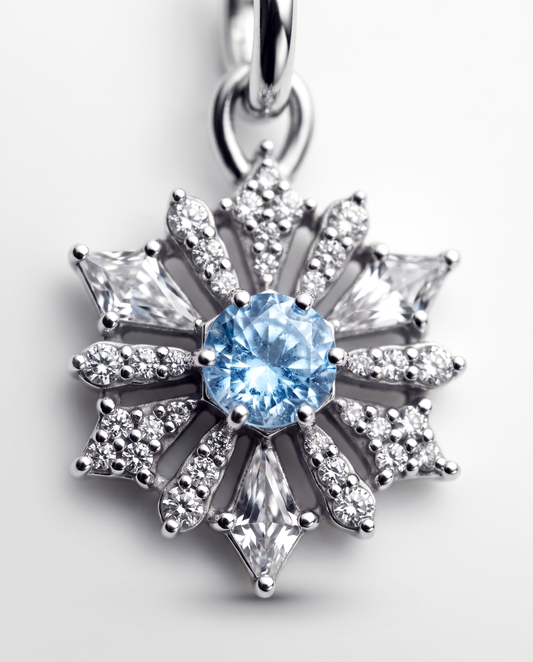 Cristal Charm von Veyra Paris - Detailaufnahme