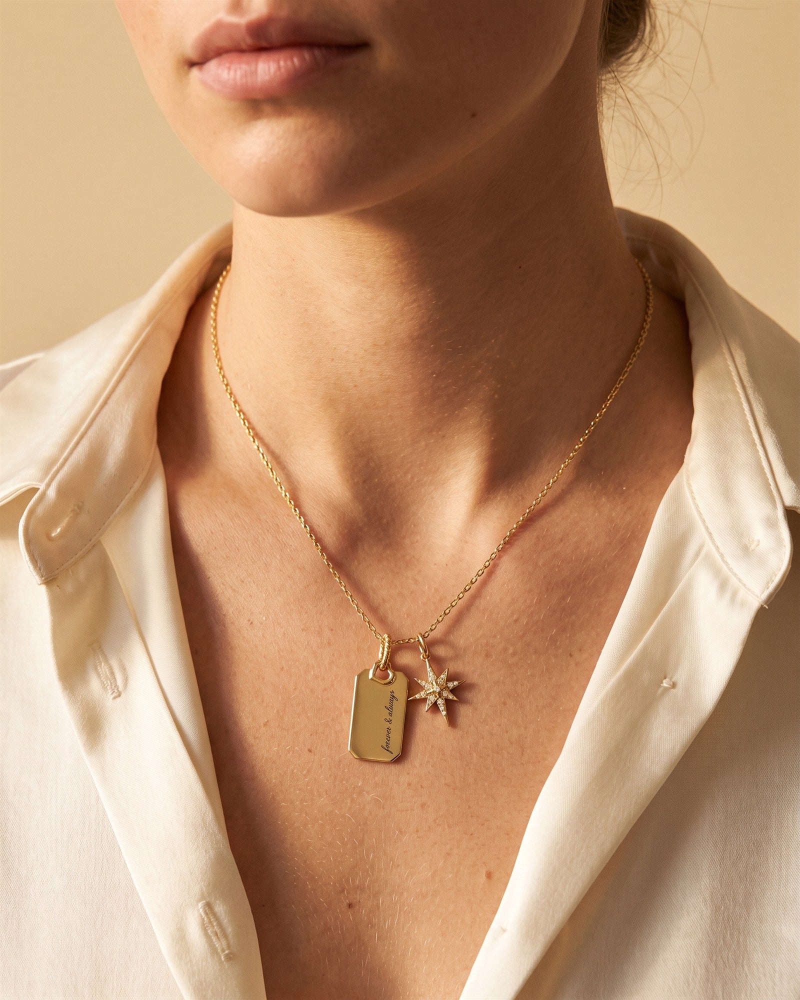 Étoile Charm